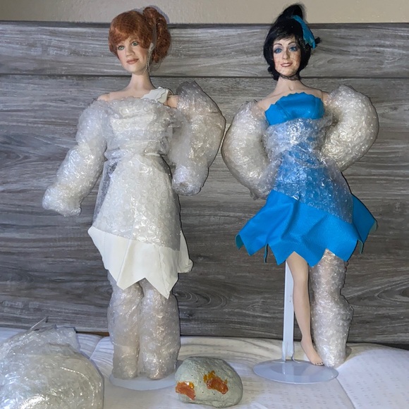 Flintstones porcelain collectible dolls - Picture 1 of 7